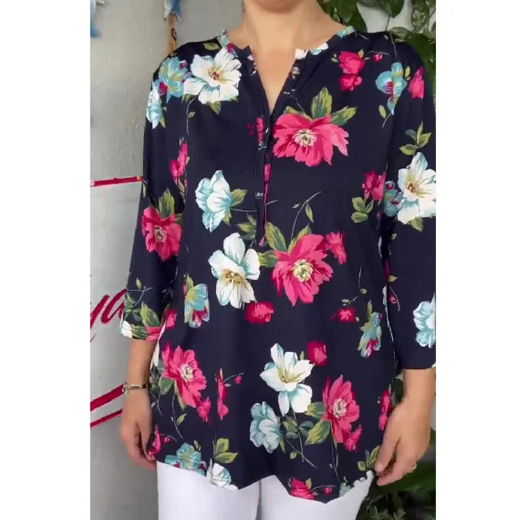 BellaSleek™ Tunic — Breeze Through Summer with Cool Confidence and Flattering Comfort