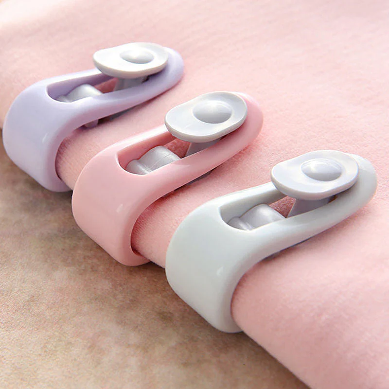 DreamGrip™ — Wake Up to Perfectly Tucked, Cozy Nights Every Time - Image 4