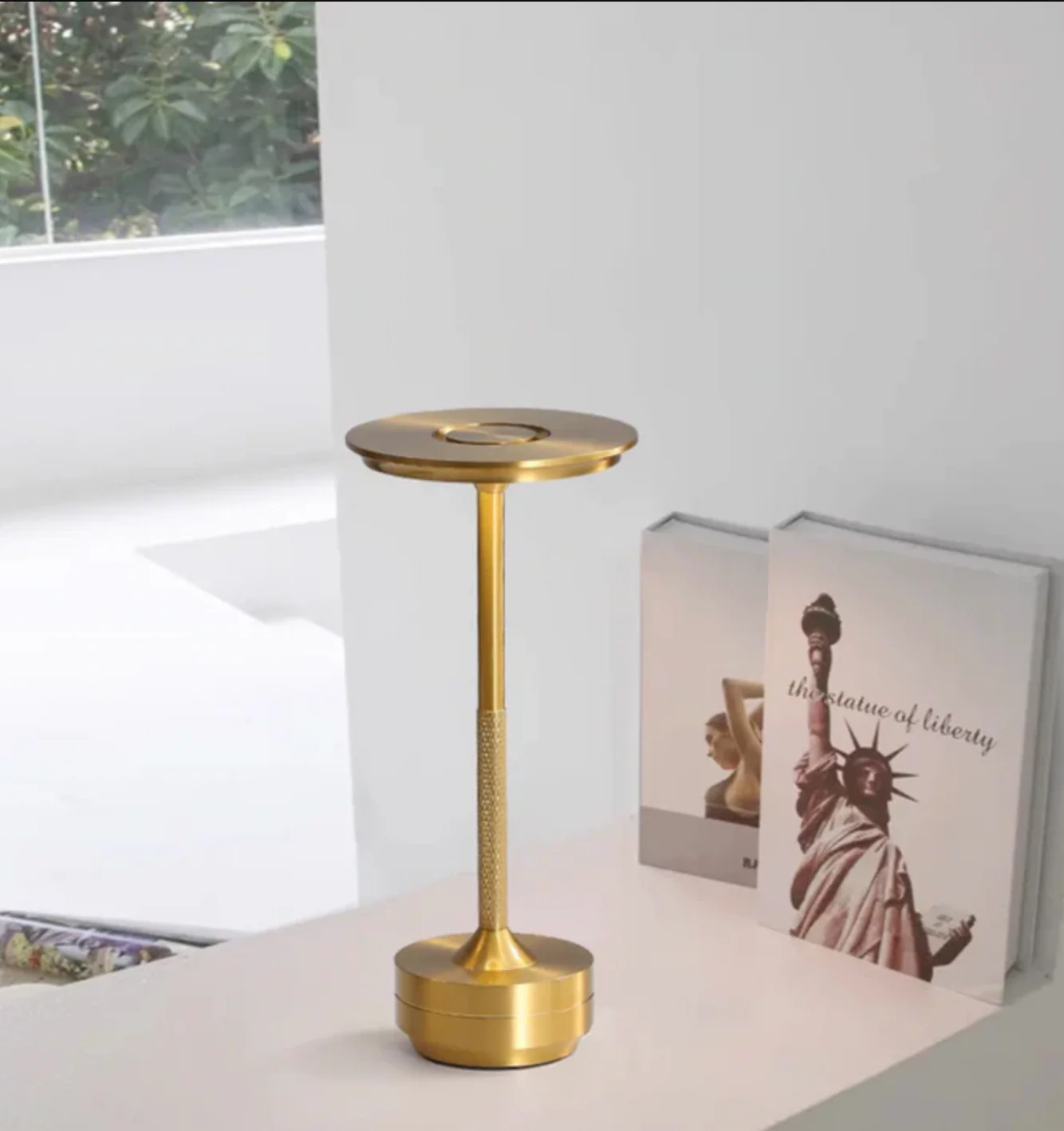 LuminaLux - Wireless Design Lamp | USB Rechargeable | Touch Control | Table Lamp | Mood Lighting - Image 2