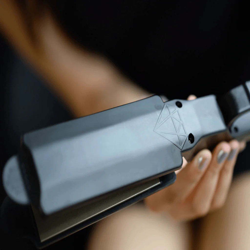 RadianceGlide™ Pro Straightener — Unlock Effortless, Head-Turning Shine and Silky Smoothness in Seconds - Image 13