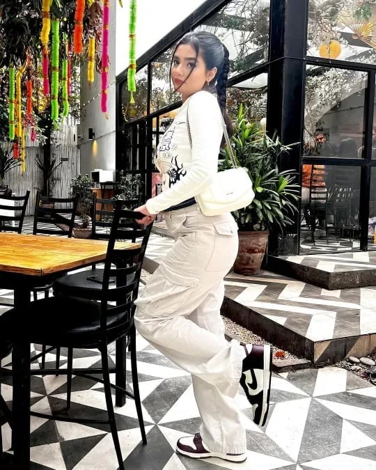Sophia™ | Adjustable Cargo Pants - Image 15